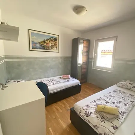 Apartament Mia